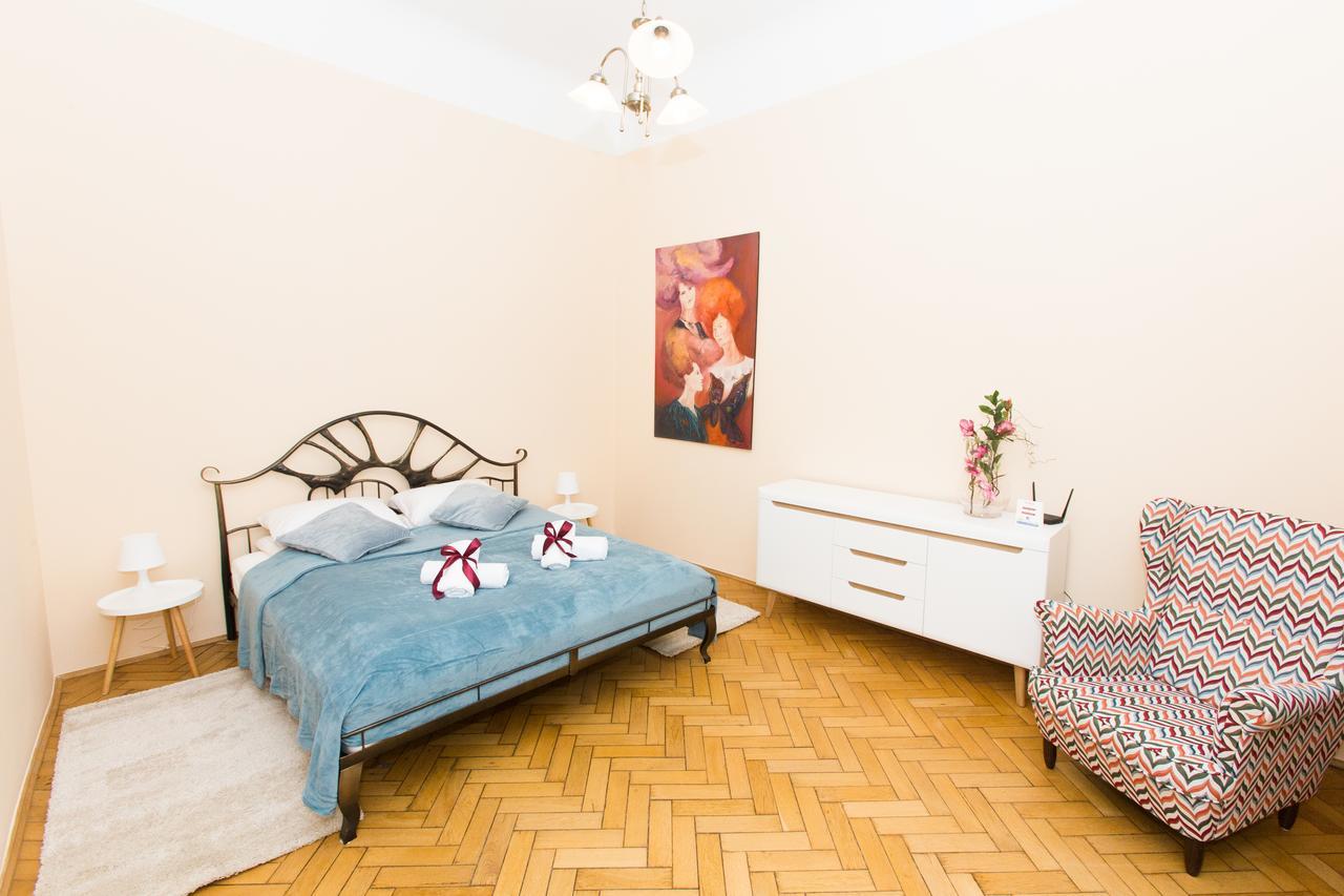 Apartments Roman Krakow Bagian luar foto