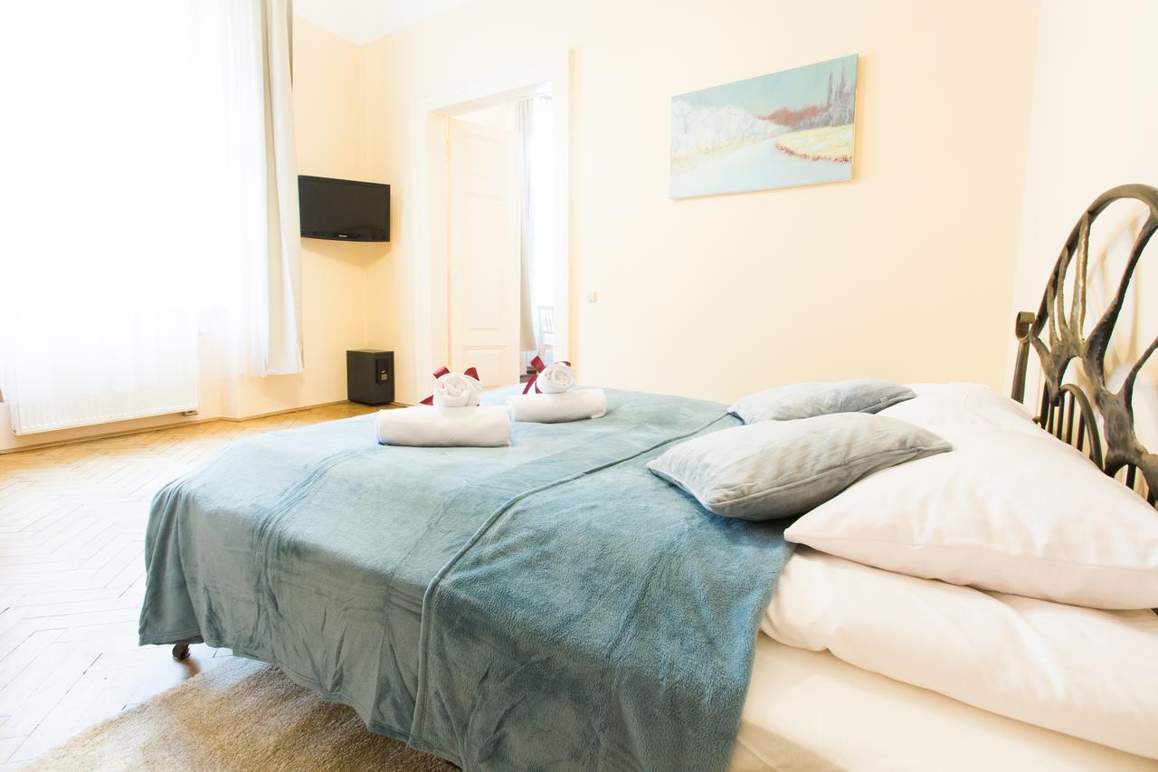 Apartments Roman Krakow Bagian luar foto